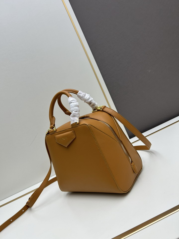 Givenchy Antigona 22x19x13 5cm ss1_3