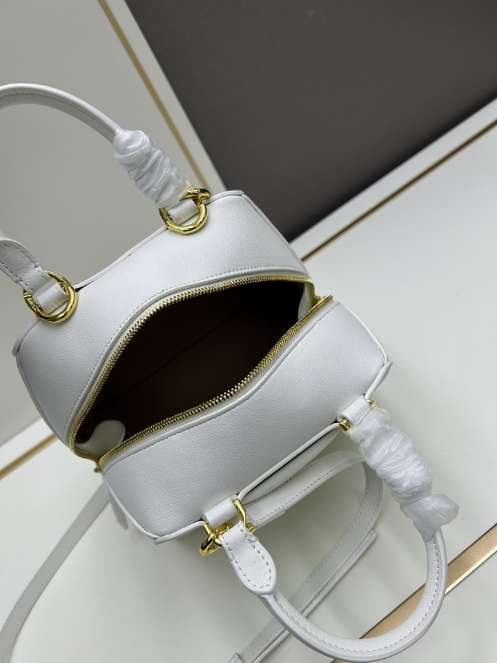 Givenchy Antigona 22x19x13 5cm ss2_7