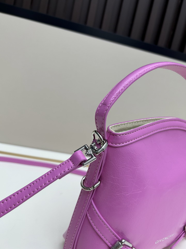 Givenchy Voyou 19x16 5x4cm ss2_6