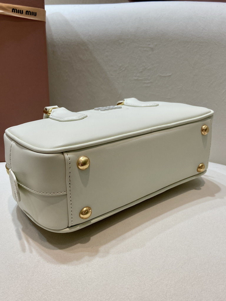 Miu 5BB142 22x10 5x7 5cm AP3_7