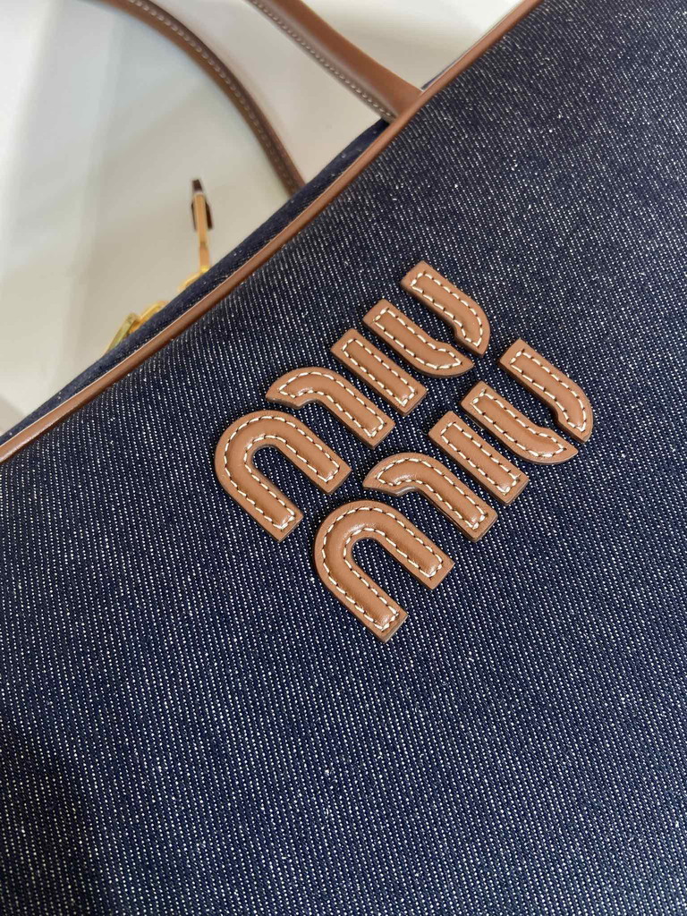 Miu 5BB163 20x34x10cm AP1_7