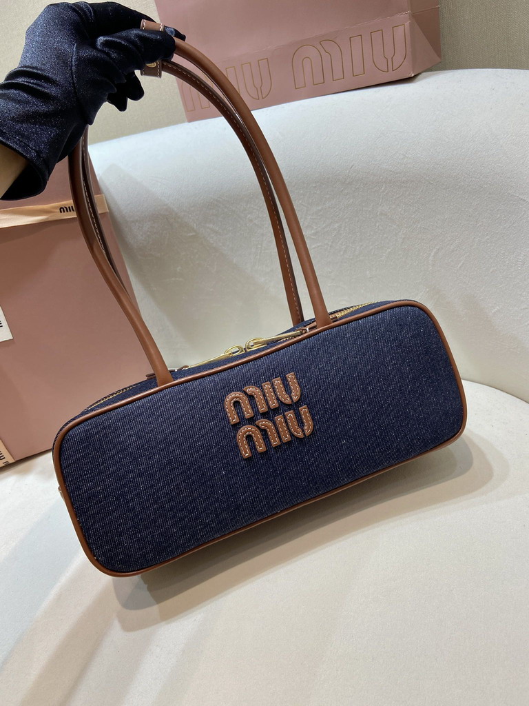 Miu 5BB173 28x11 5x8cm AP2_1