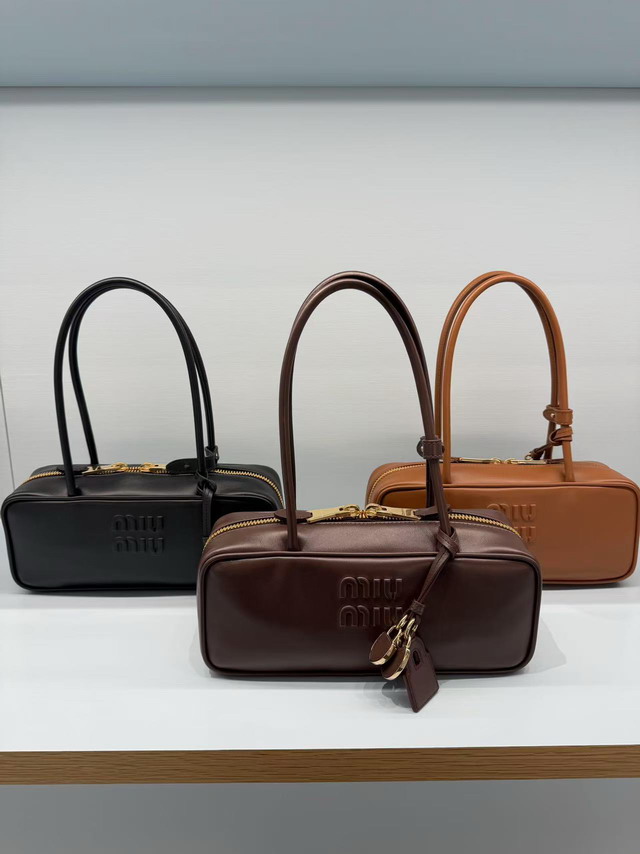 Miu 5BB173 28x11 5x8cm AP2_1