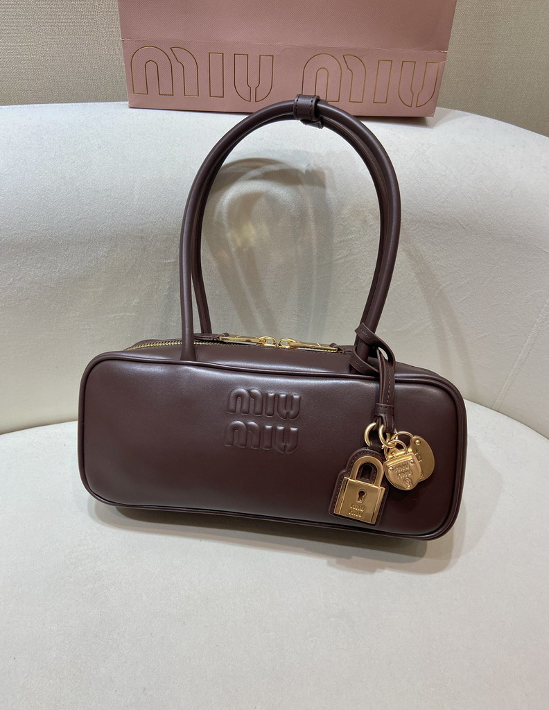 Miu 5BB173 28x11 5x8cm AP2_4