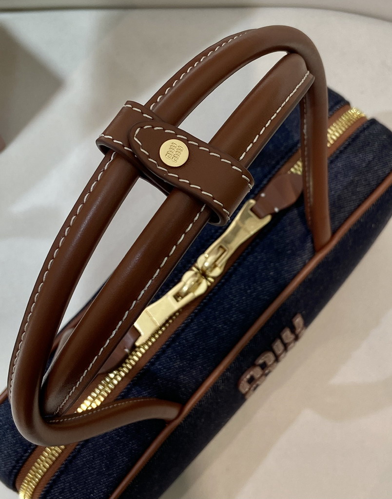 Miu 5BB173 28x11 5x8cm AP2_6