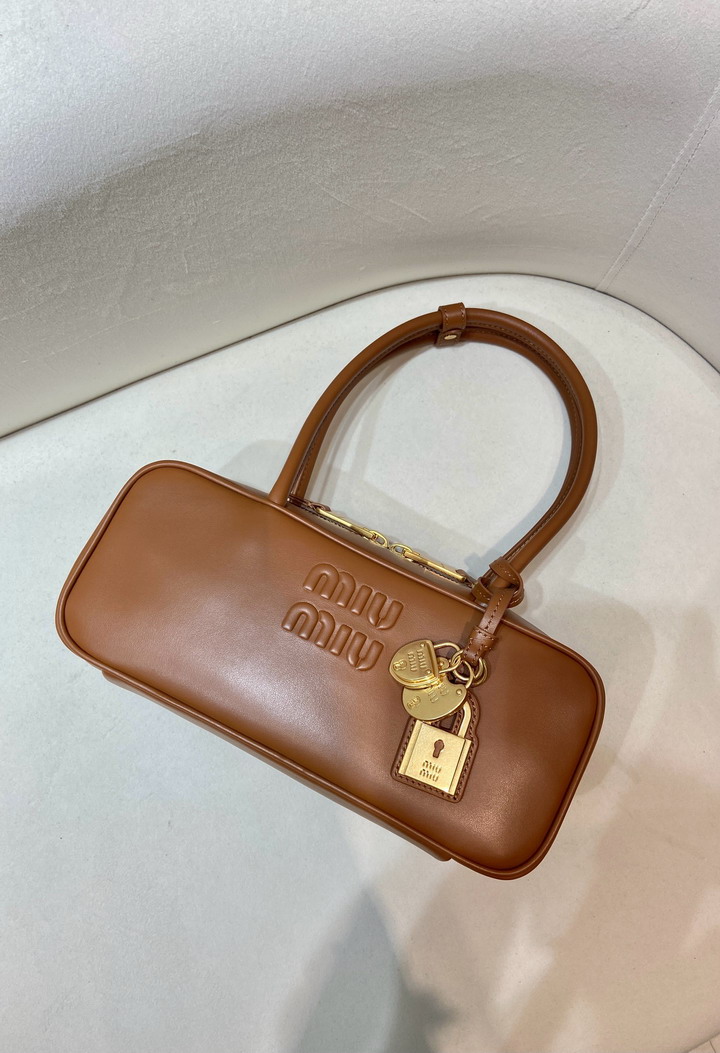 Miu 5BB173 28x11 5x8cm AP3_3