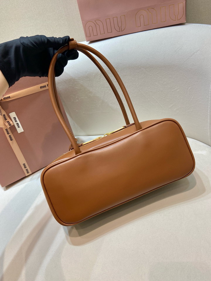 Miu 5BB173 28x11 5x8cm AP3_4