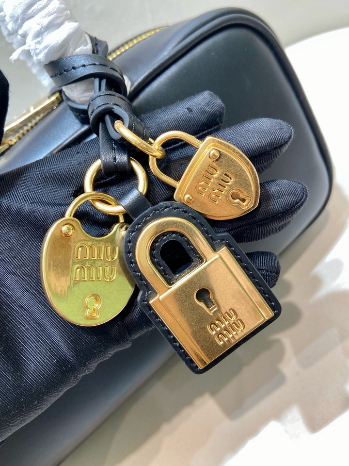 Miu 5BB173 28x11 5x8cm AP4_5