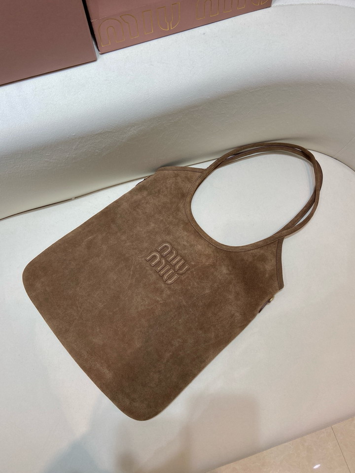 Miu 5BG231 40x35cm AP2_3