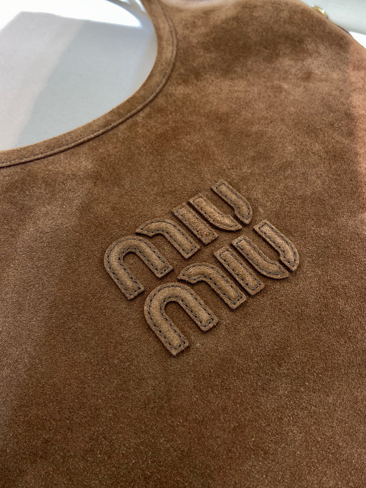 Miu 5BG231 40x35cm AP2_7