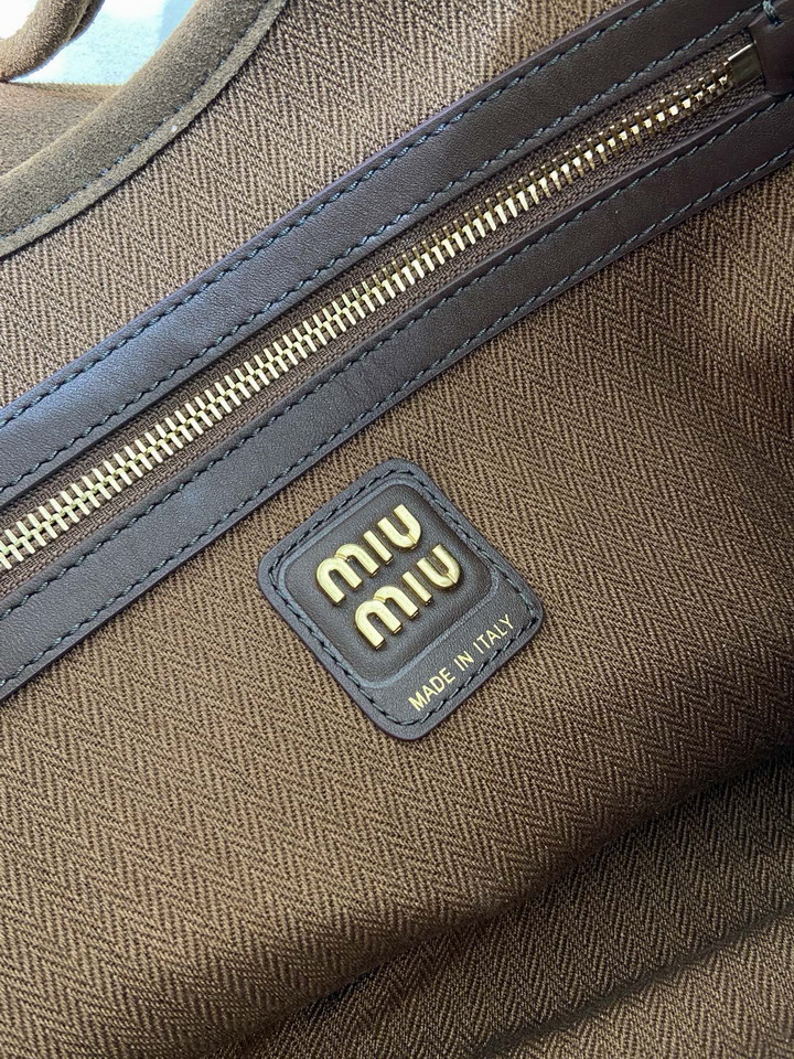 Miu 5BG231 40x35cm AP2_9