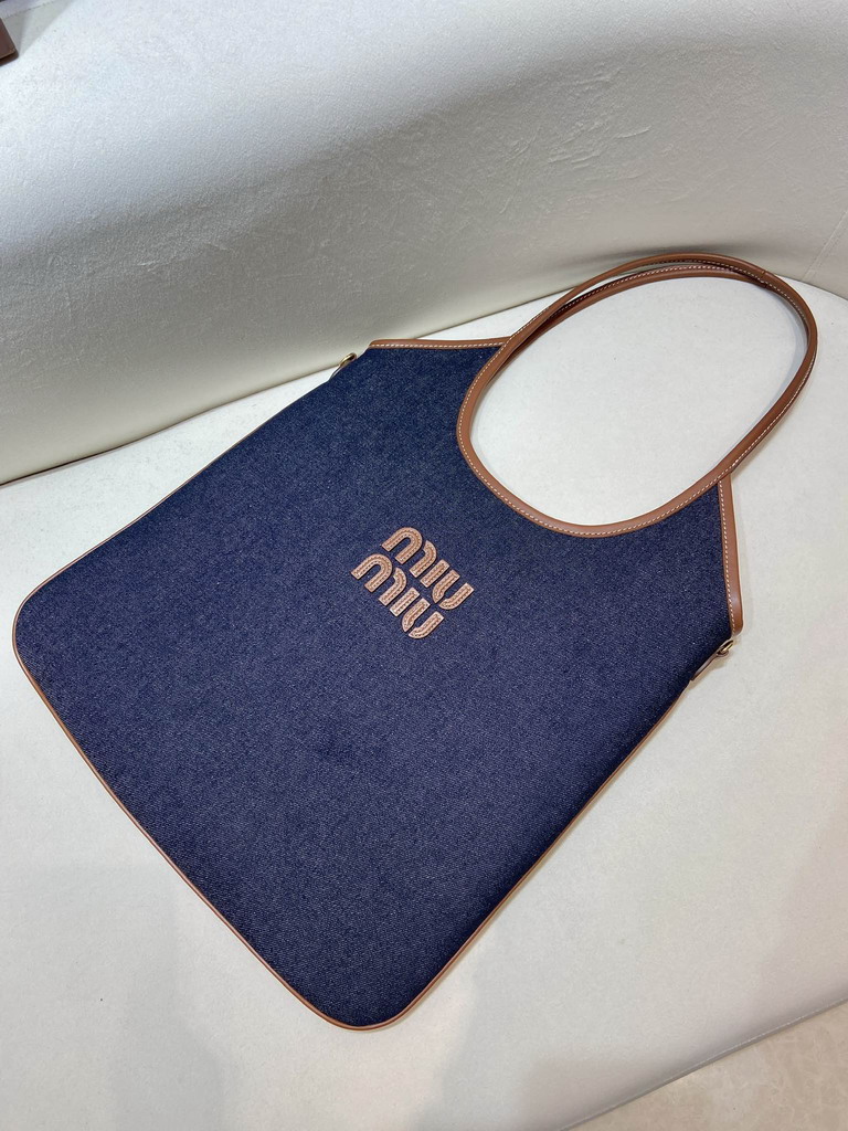 Miu 5BG231 40x35cm AP3_3