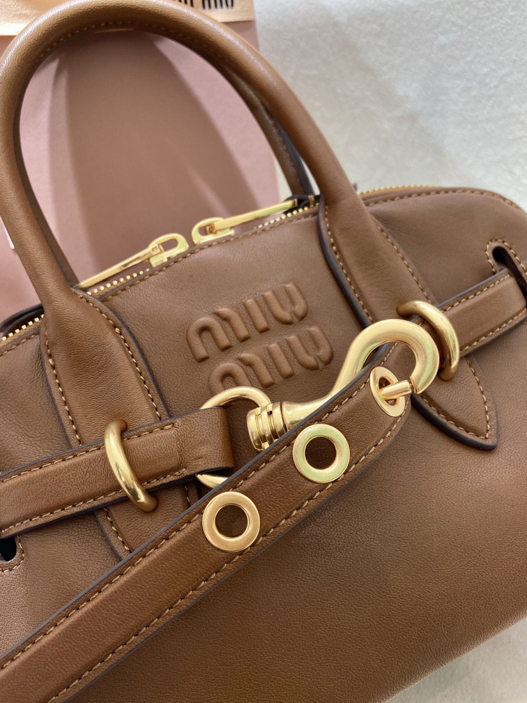 Miu Aventure 5BB169 28x16 5x10cm AP1_7