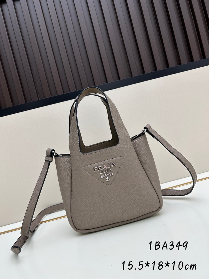 Prada 1BA349 15 5x18x10cm ss2_1