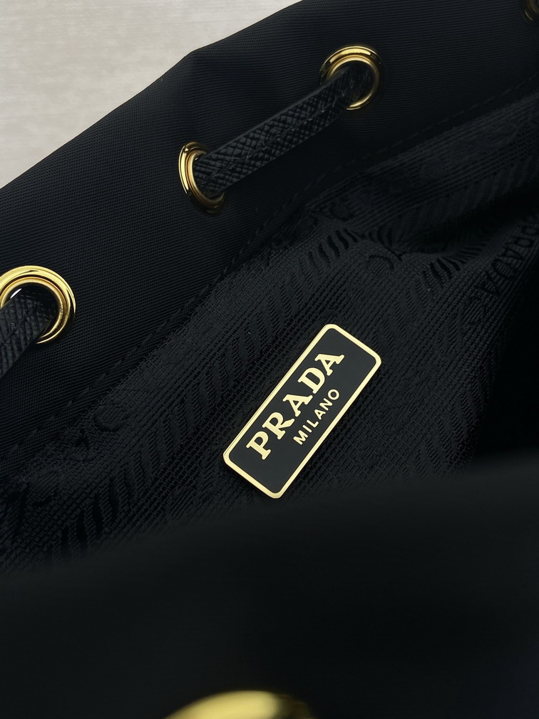 Prada 1BH1864 16x21x10cm AP_10