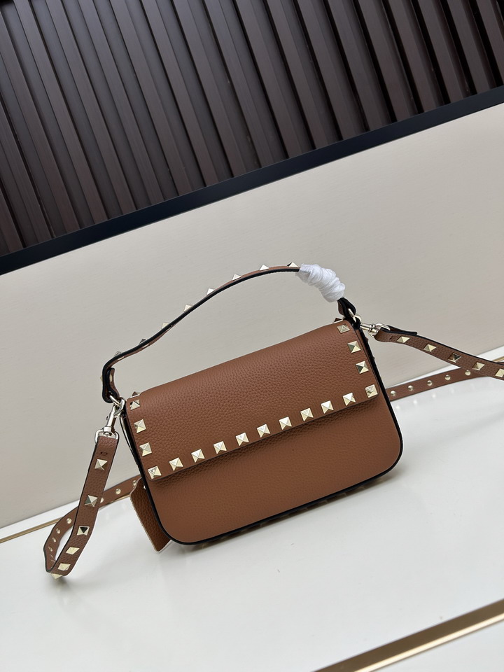 Val 0139 19x13 5x3cm jj8_1