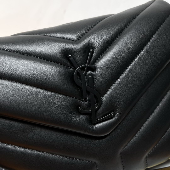 YSL 494699 23x17x9cm 8D7_5