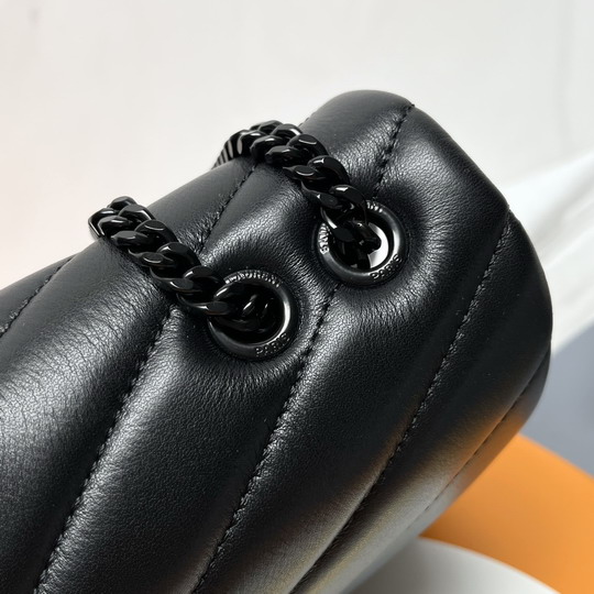 YSL 494699 23x17x9cm 8D7_6