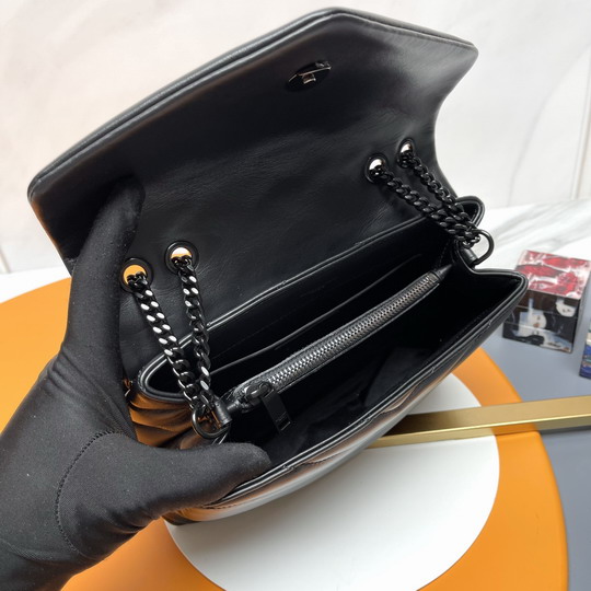 YSL 494699 23x17x9cm 8D7_9