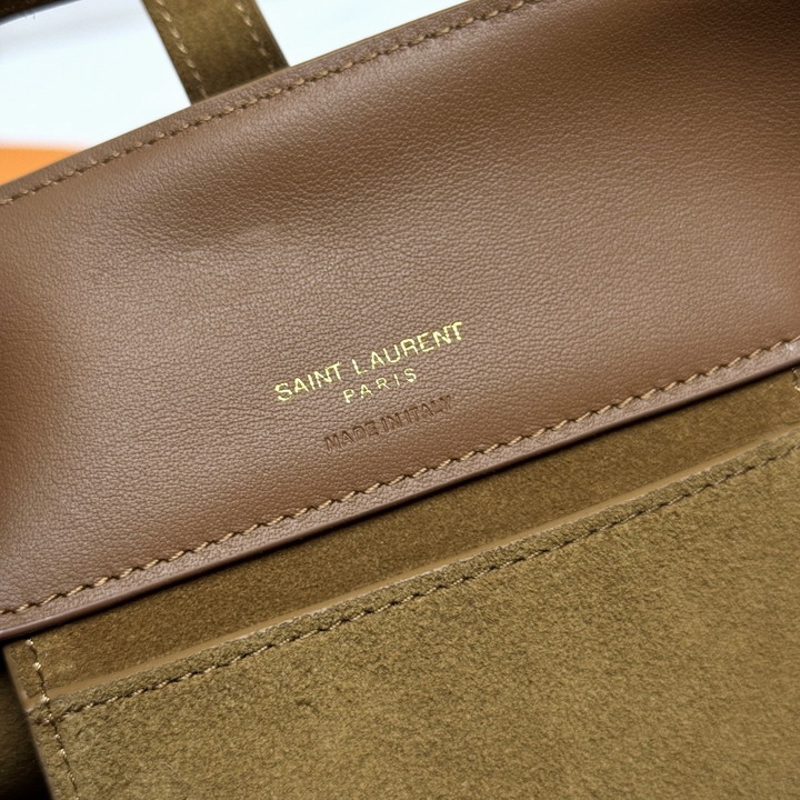 YSL 749036 17x20x13cm 8D_8