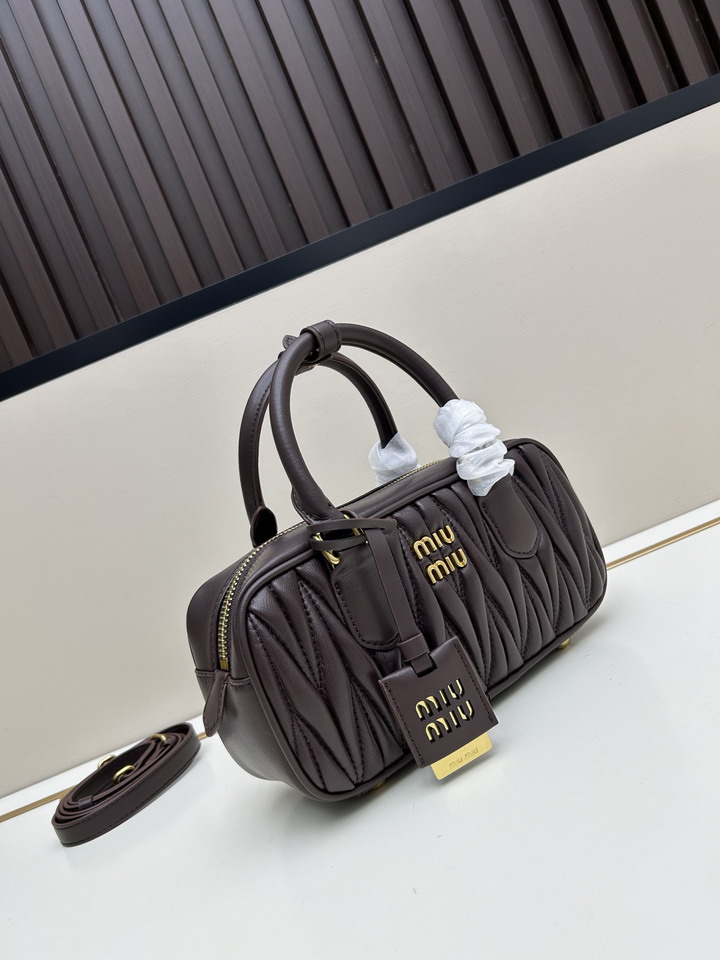 Miu 22x10 5x7 5cm ss2_2