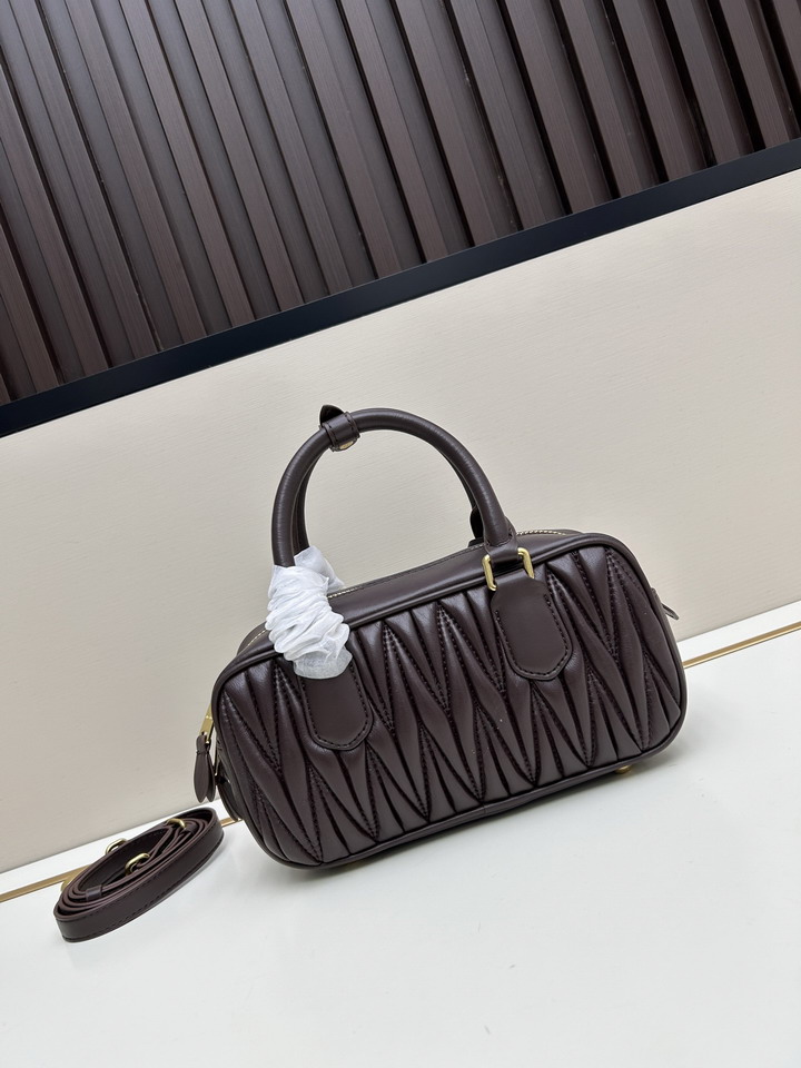 Miu 22x10 5x7 5cm ss2_3