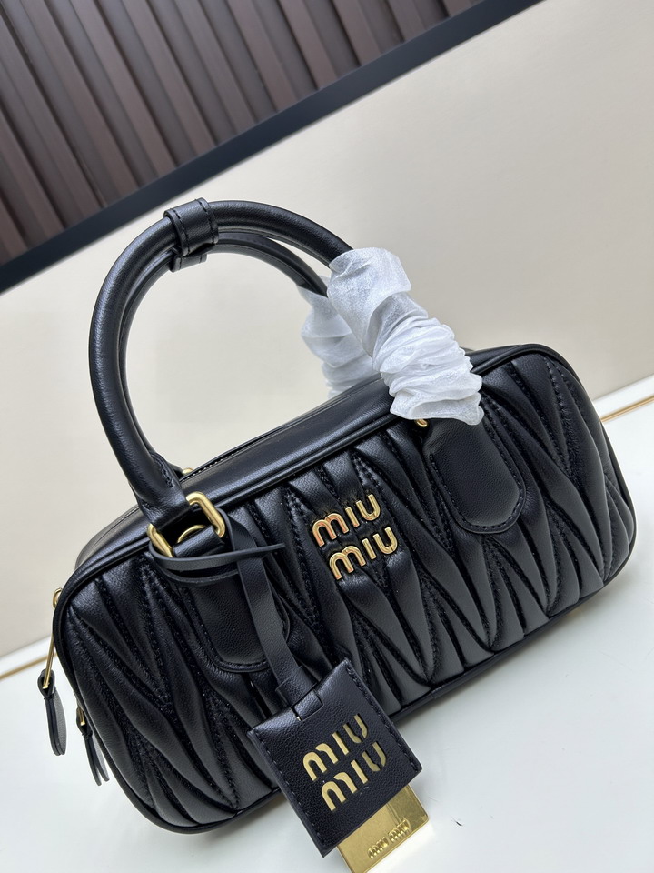 Miu 22x10 5x7 5cm ss_4