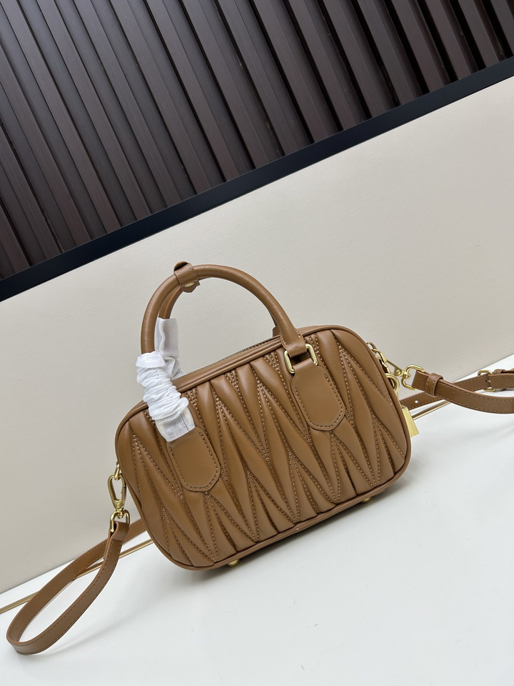 Miu pretty 19x13x6cm ss1_3