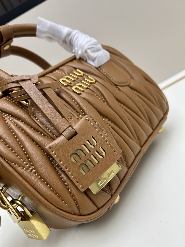 Miu pretty 19x13x6cm ss1_4