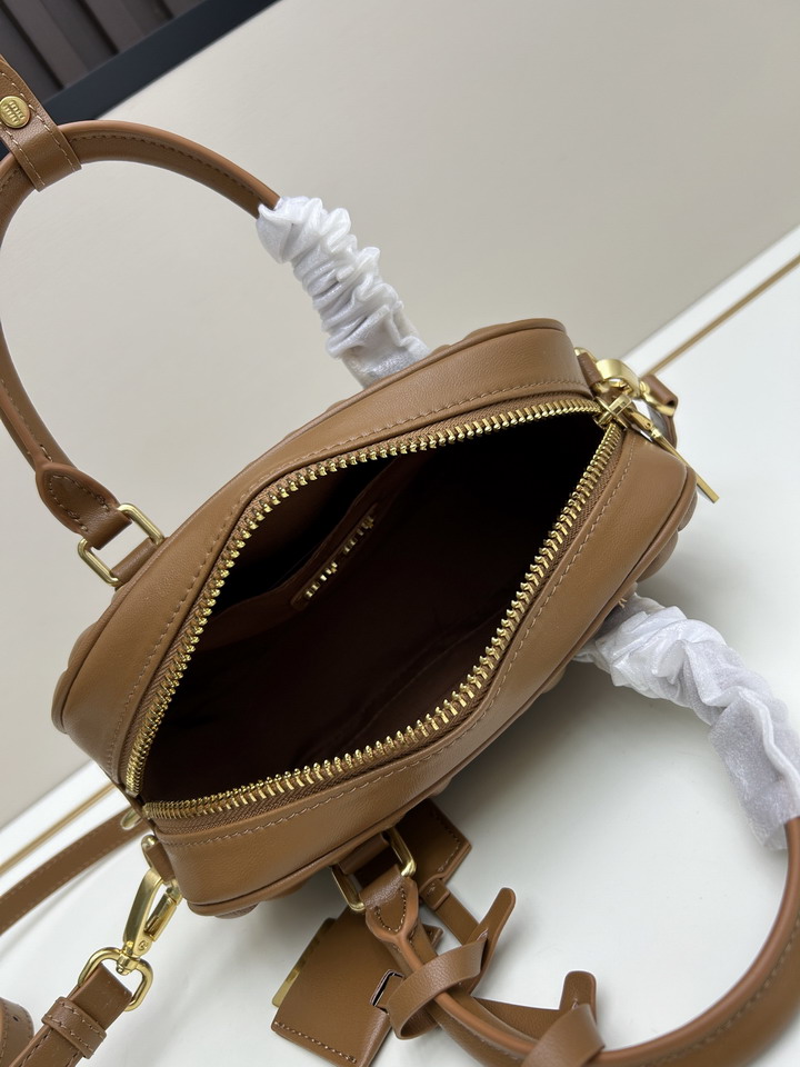 Miu pretty 19x13x6cm ss1_7