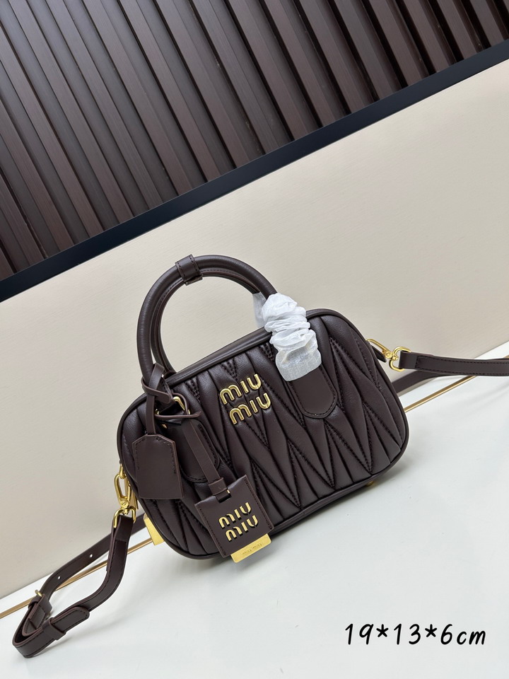 Miu pretty 19x13x6cm ss2_1