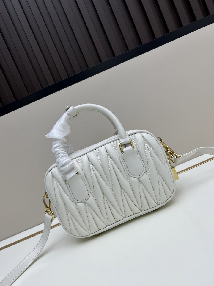 Miu pretty 19x13x6cm ss3_3