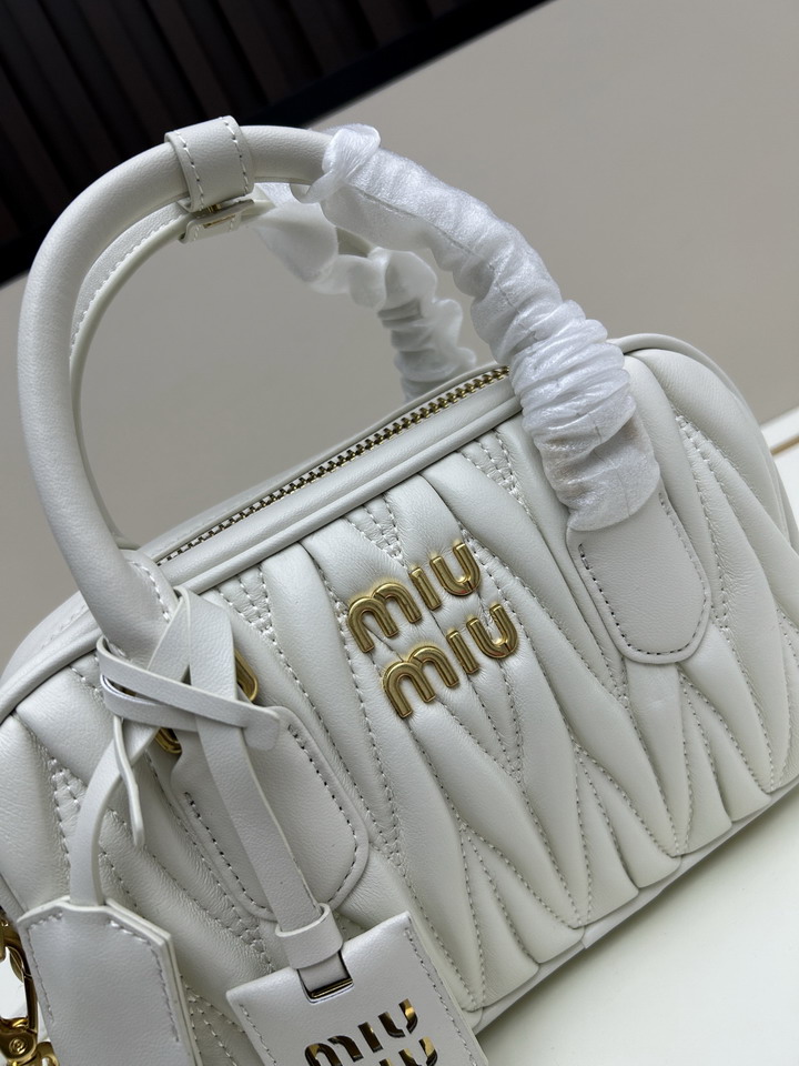 Miu pretty 19x13x6cm ss3_4