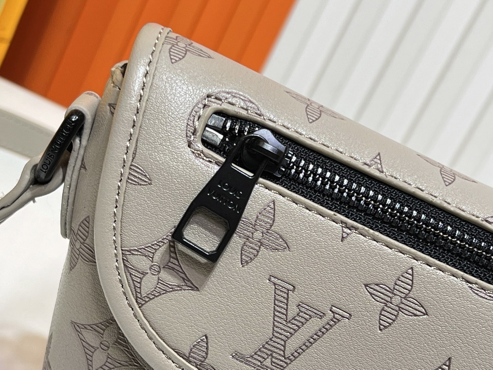 Pulse M14116 16x5x22 5cm ss_5