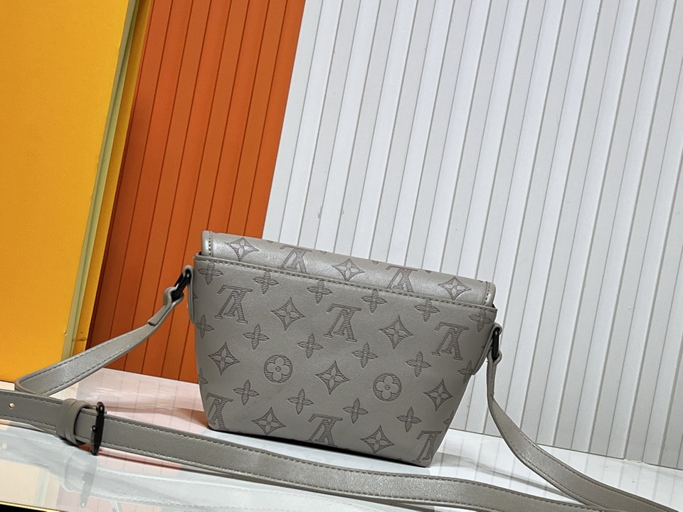 Pulse M14116 16x5x22 5cm ss_7