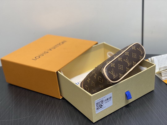 Beauty M83079 11 5x3 5x13 5cm gf_3