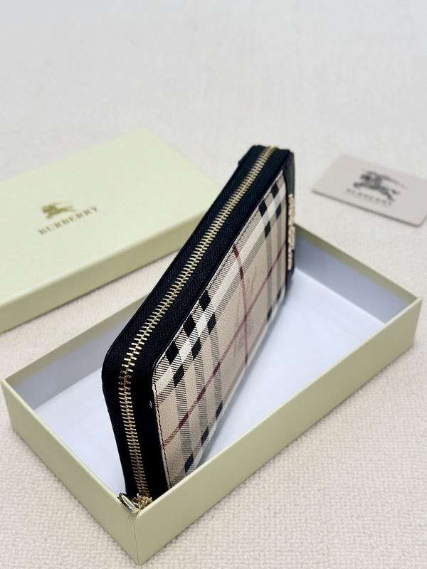 Burberry 20x10cm ZC (7)