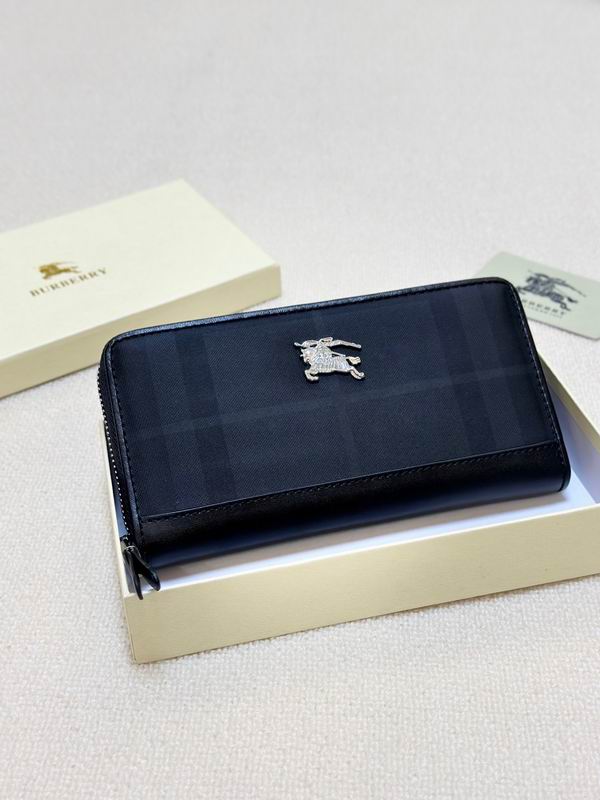 Burberry 20x10cm ZC2 (1)