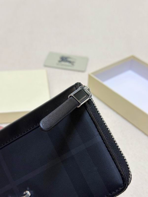 Burberry 20x10cm ZC2 (6)