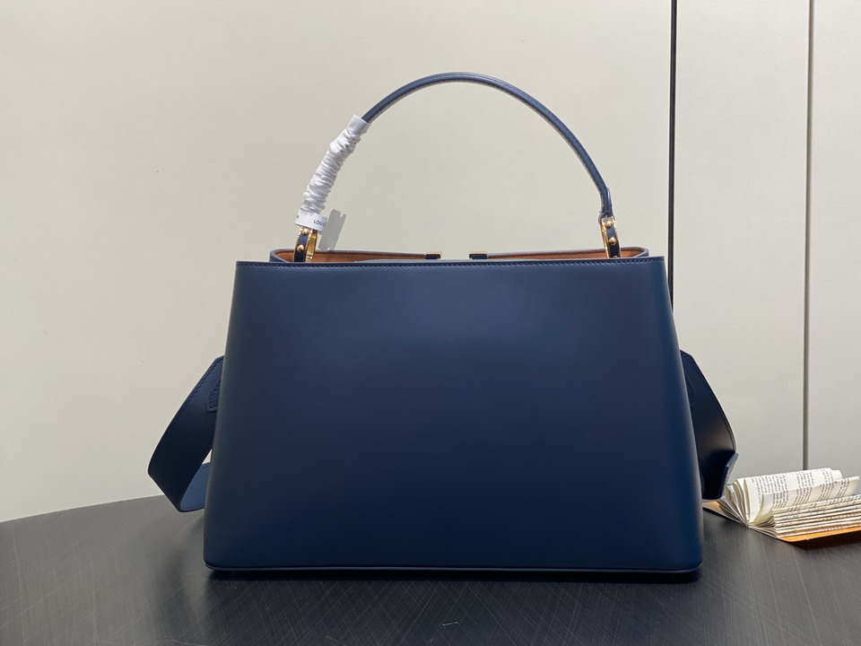 Cap M24607 38x23x16cm gf3_3