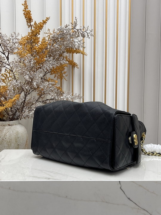 Chanel 1A005 26x30cm ss1_4