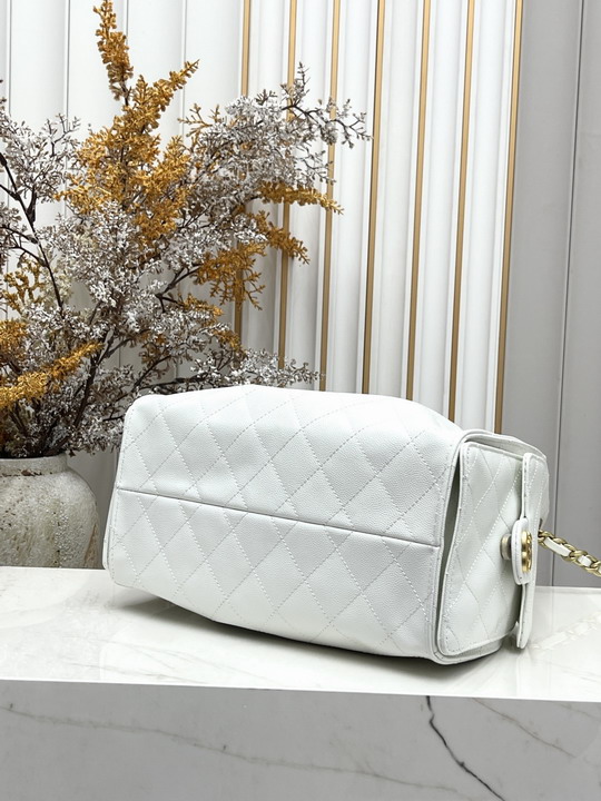 Chanel 1A005 26x30cm ss2_4