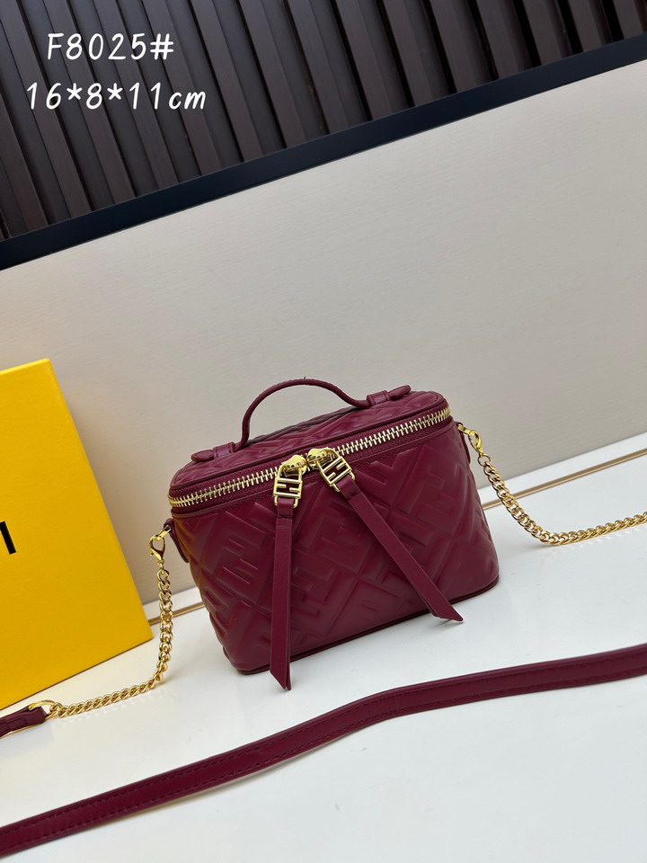 Fendi F8025 16x8x11cm jj_1