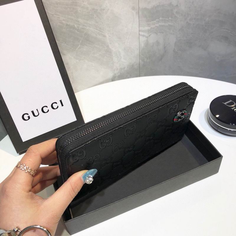 Gucci 20x10cm ZC4 (2)