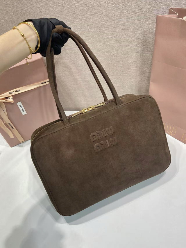 Miu 5BB117 34x23x10cm AP1_3