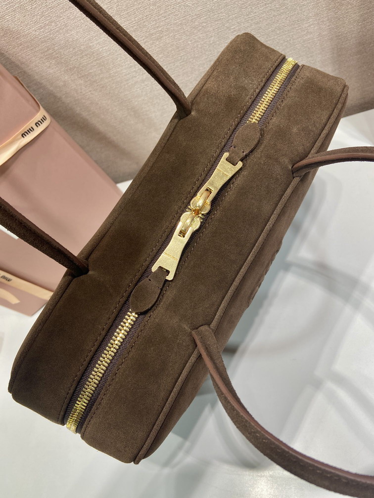 Miu 5BB117 34x23x10cm AP1_6