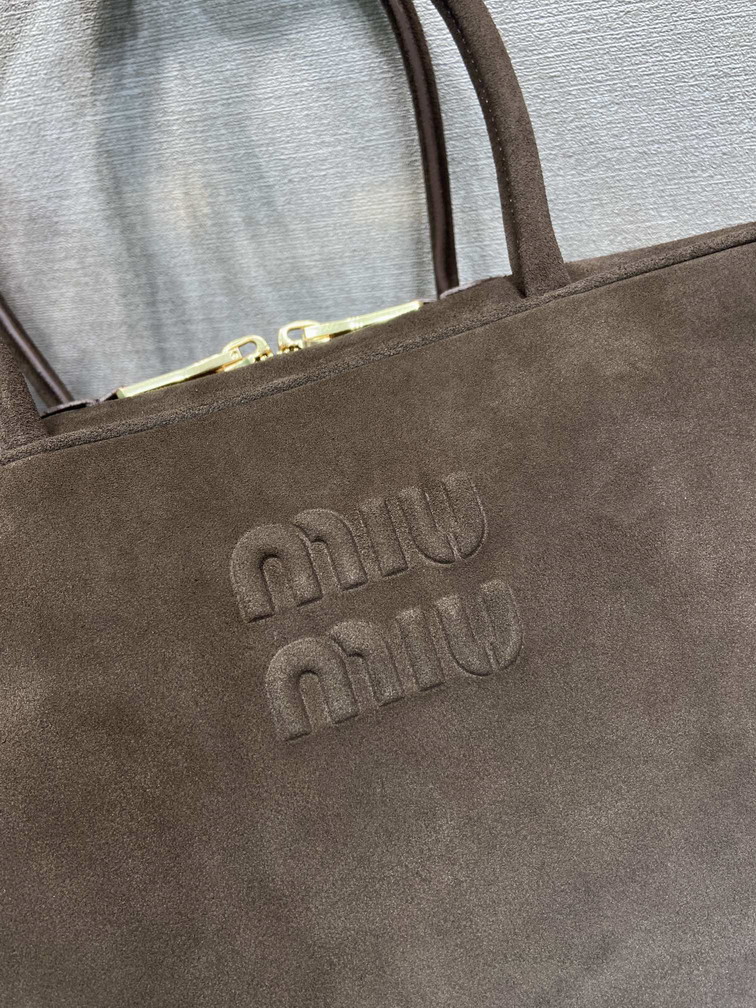 Miu 5BB117 34x23x10cm AP1_7