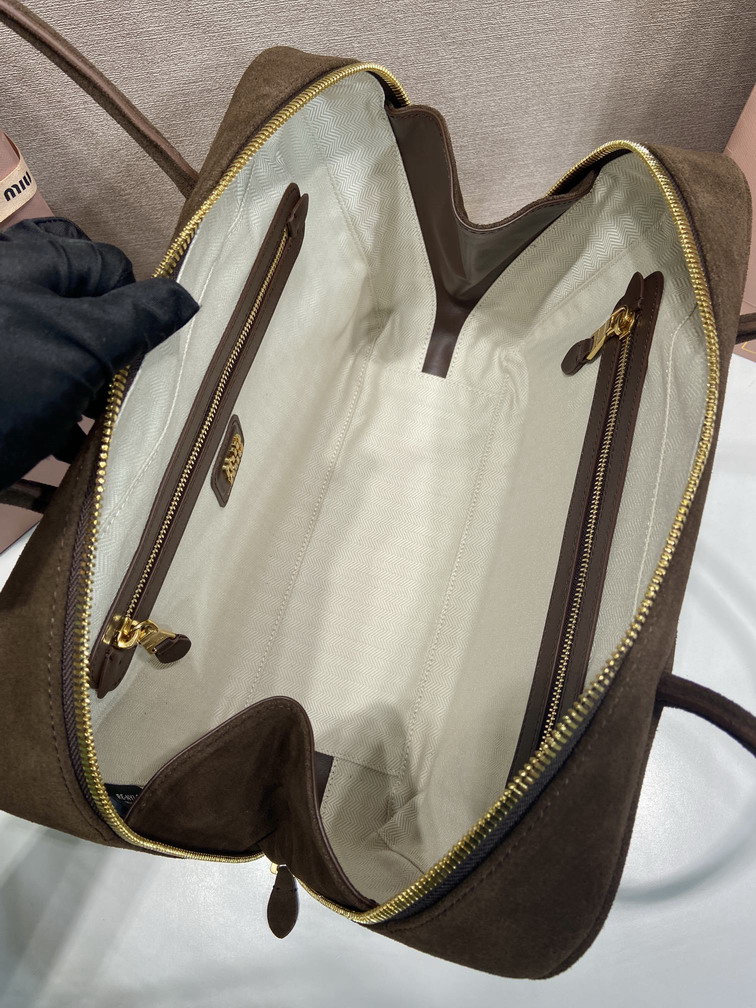 Miu 5BB117 34x23x10cm AP1_8