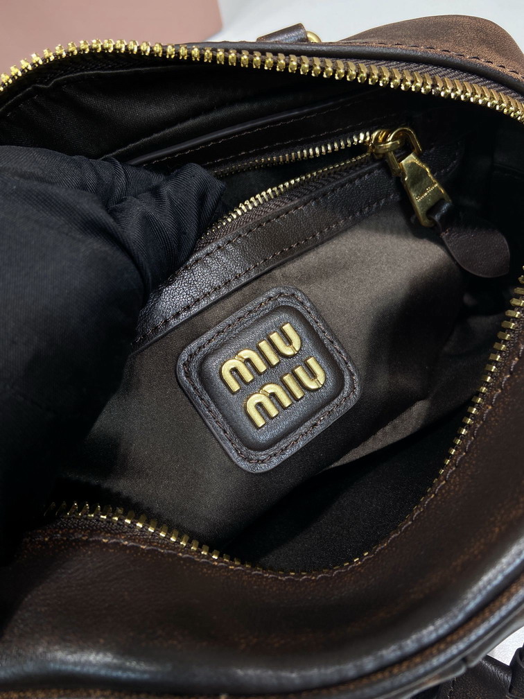 Miu 5BB142 22x10 5x7 5cm AP4_9