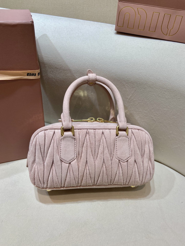 Miu 5BB142 22x10 5x7 5cm AP5_4